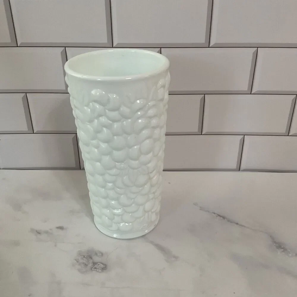 Vintage Milk Glass Grapes & Vines VASE 7.5” Tall 3.75” Round